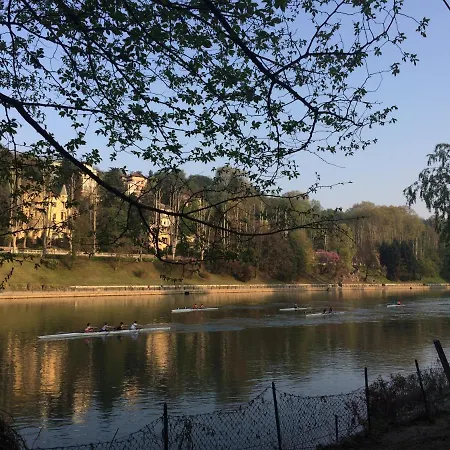 Apartment Alloggio Parco Del Valentino Turin